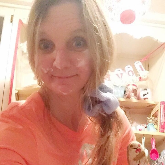 Meet your Posher, Rebecca - Picture 9 of 14